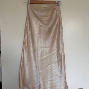 Aritizia - Babaton - Slip Satin Midi Skirt - "Denude" Color (Cream) - Size 6